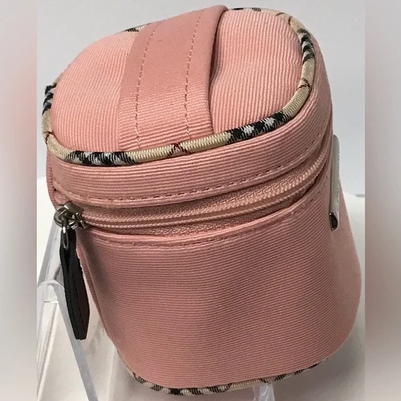 Burberry Mini Case/Pouch 😍👛